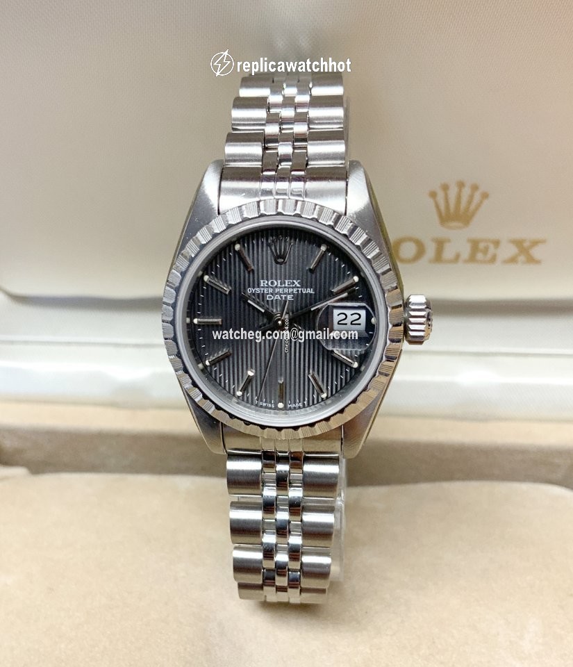 Rolex Oyster Perpetual Lady Date Womens watch Steel Automatic 69240 2