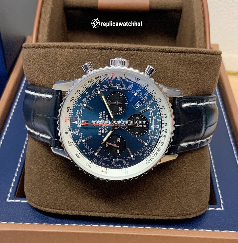 Breitling Navitimer 1 B01 Chronograph 43 Mens watch Unisex Automatic Steel AB0121211C1P1 2