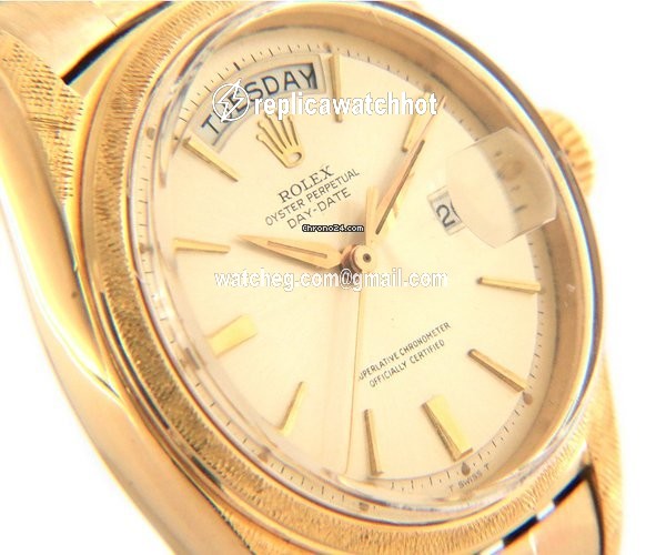 Rolex Day-Date 36 Yellow gold Automatic 1806 2