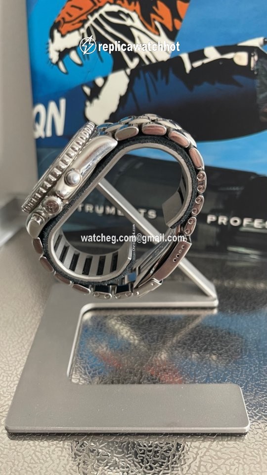 Breitling Mens watch Unisex Quartz Steel A51035 2