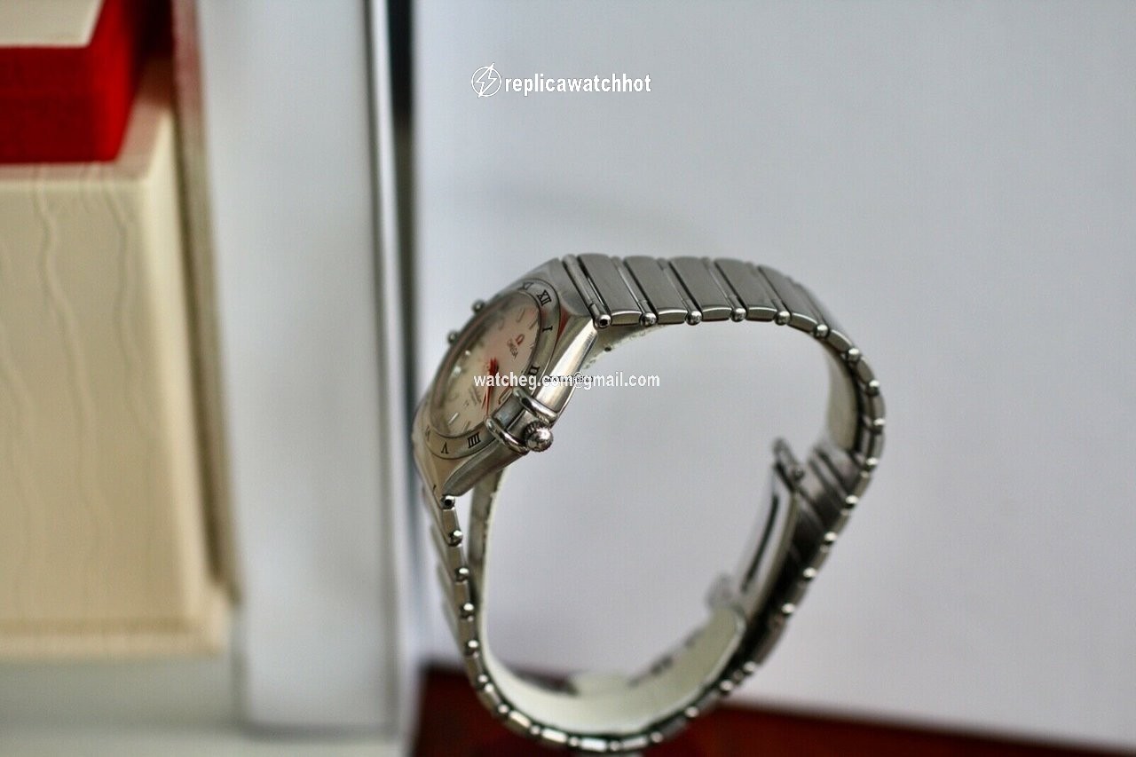 Omega Constellation Womens watch Automatic Steel 1592.30.00 2