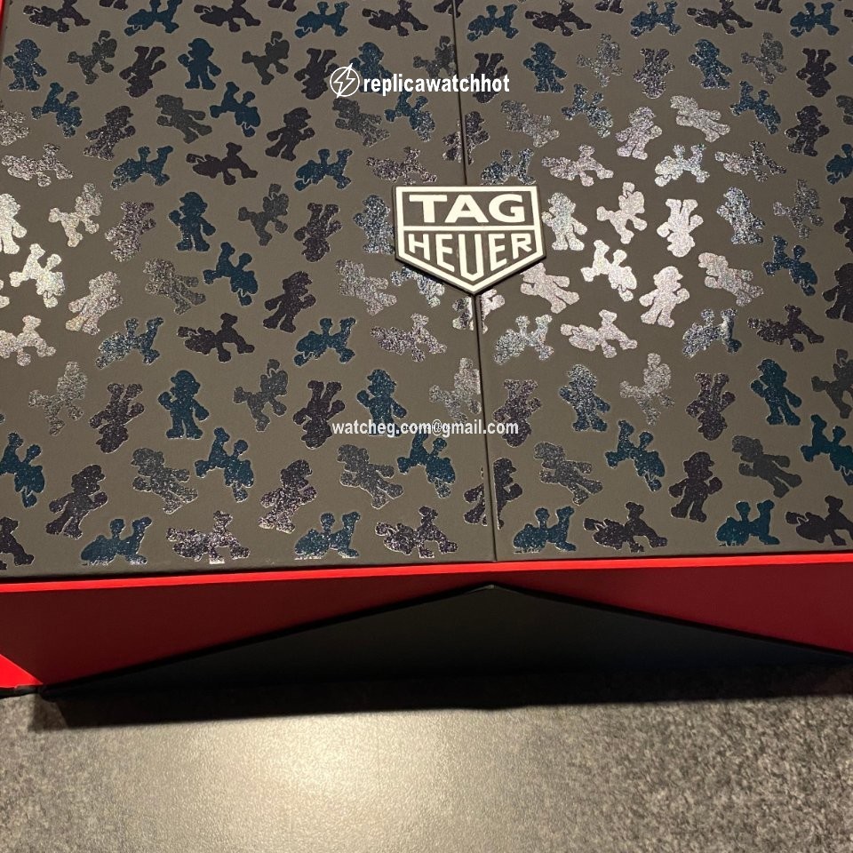 TAG Heuer Connected Mens watch Unisex Quartz Steel SBG8A13.EB0238 2