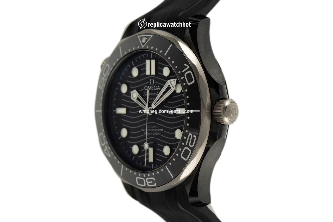 Omega Seamaster Diver 300 M Mens watch Unisex Automatic Ceramic 210.92.44.20.01.001 2