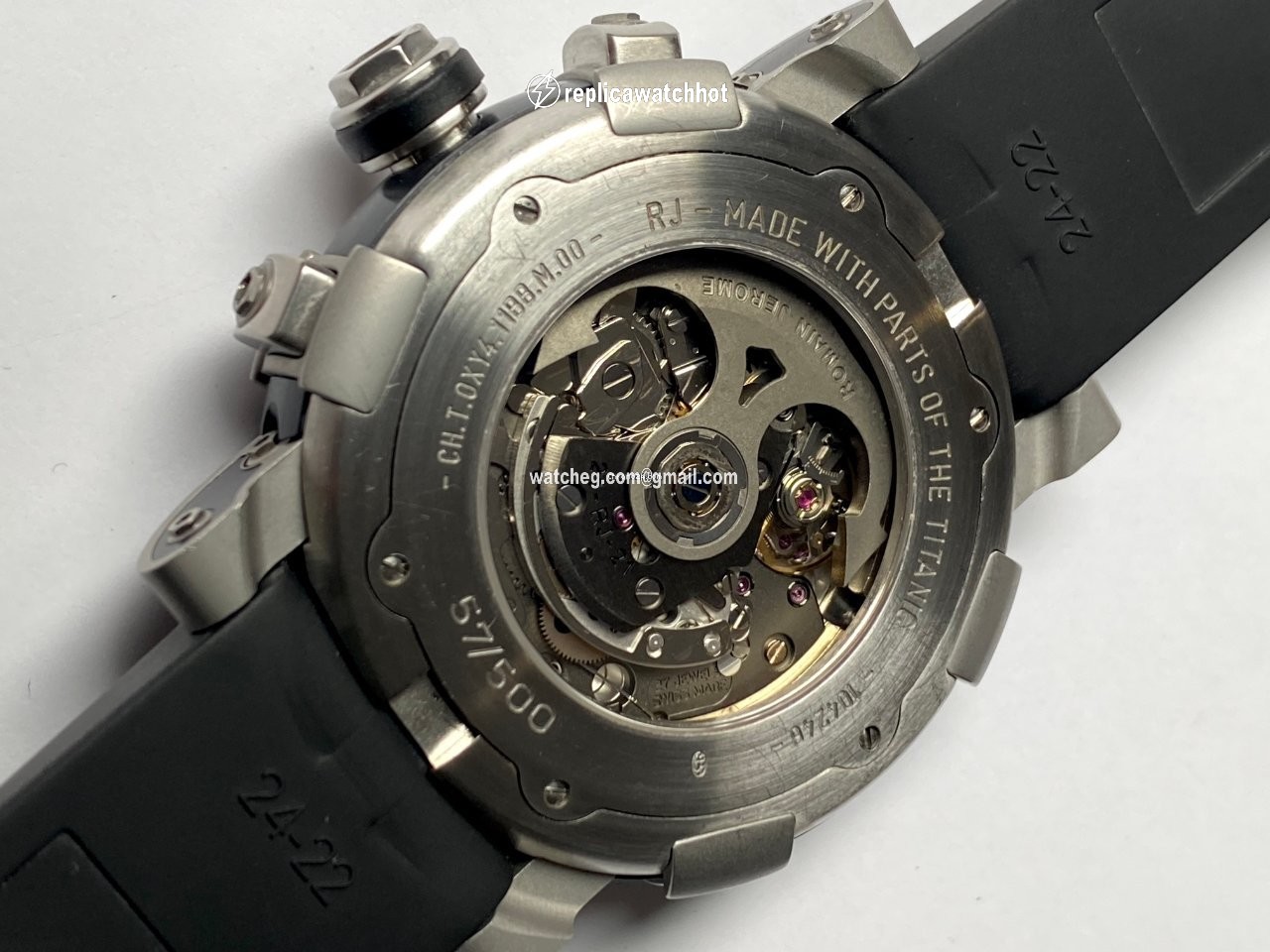 Romain Jerome Titanic-DNA Mens watch Unisex Automatic Steel CH.T.OXY3.11BB.00 2