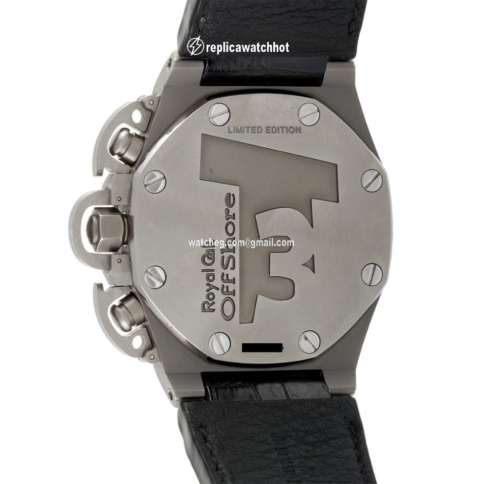 Audemars Piguet Royal Oak Offshore Chronograph Mens watch Unisex Automatic Titanium 25863TI.OO.A001CU.01 2