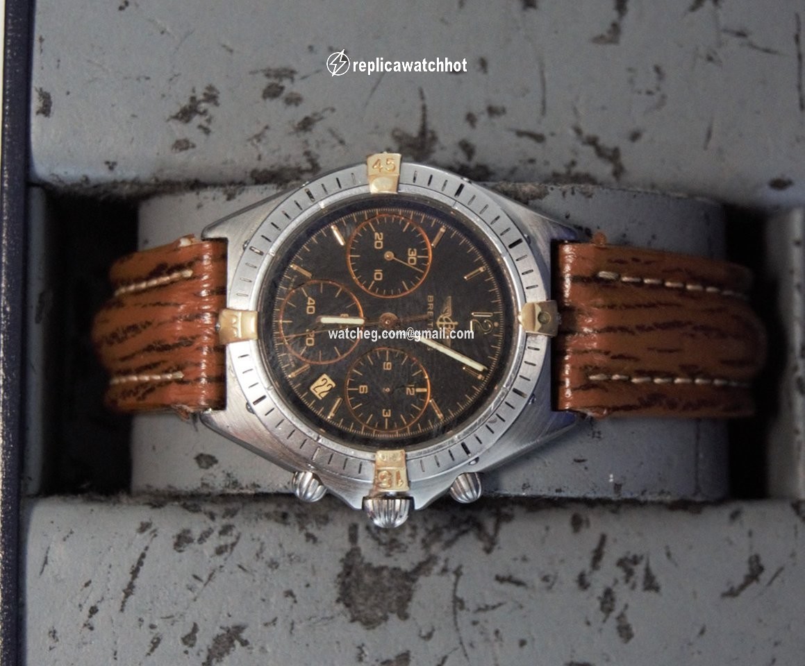 Breitling Chronomat Mens watch Unisex Quartz Gold Steel 80350 2