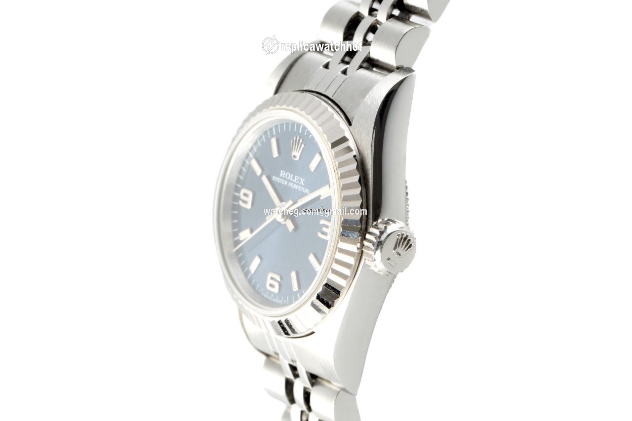 Rolex Oyster Perpetual Womens watch Gold Steel Automatic 67194 2