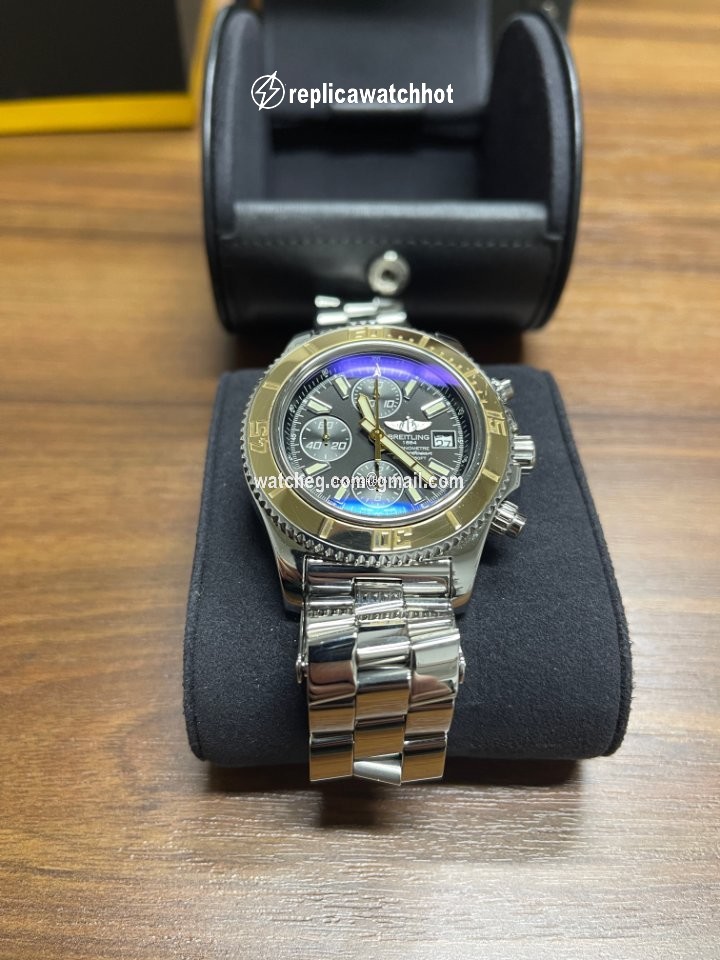 Breitling Superocean Chronograph II Mens watch Unisex Automatic Steel C1334112 BA84 2