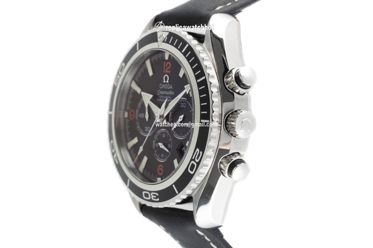 Omega Seamaster Planet Ocean Chronograph Mens watch Unisex Automatic Steel 2910.51.82 2