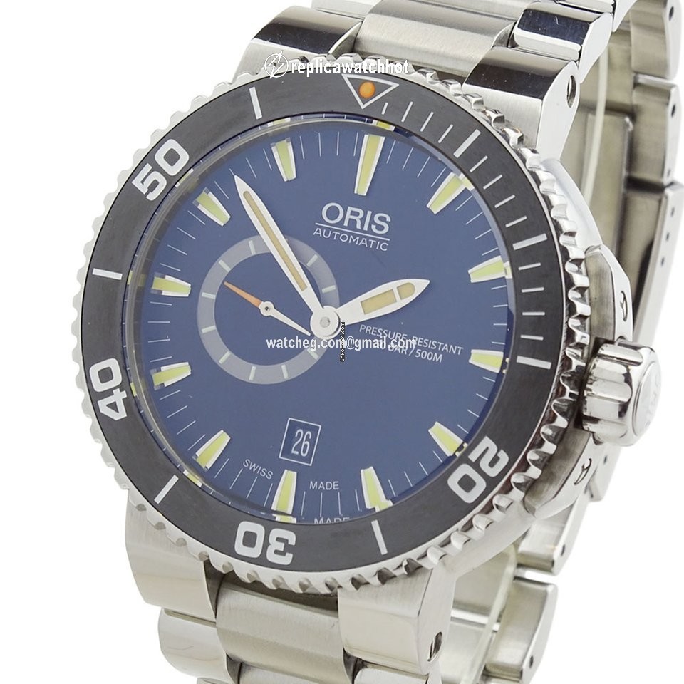 Oris Aquis Small Second Mens watch Unisex Automatic Steel 01 743 7673 4159-07 8 26 01PEB 2