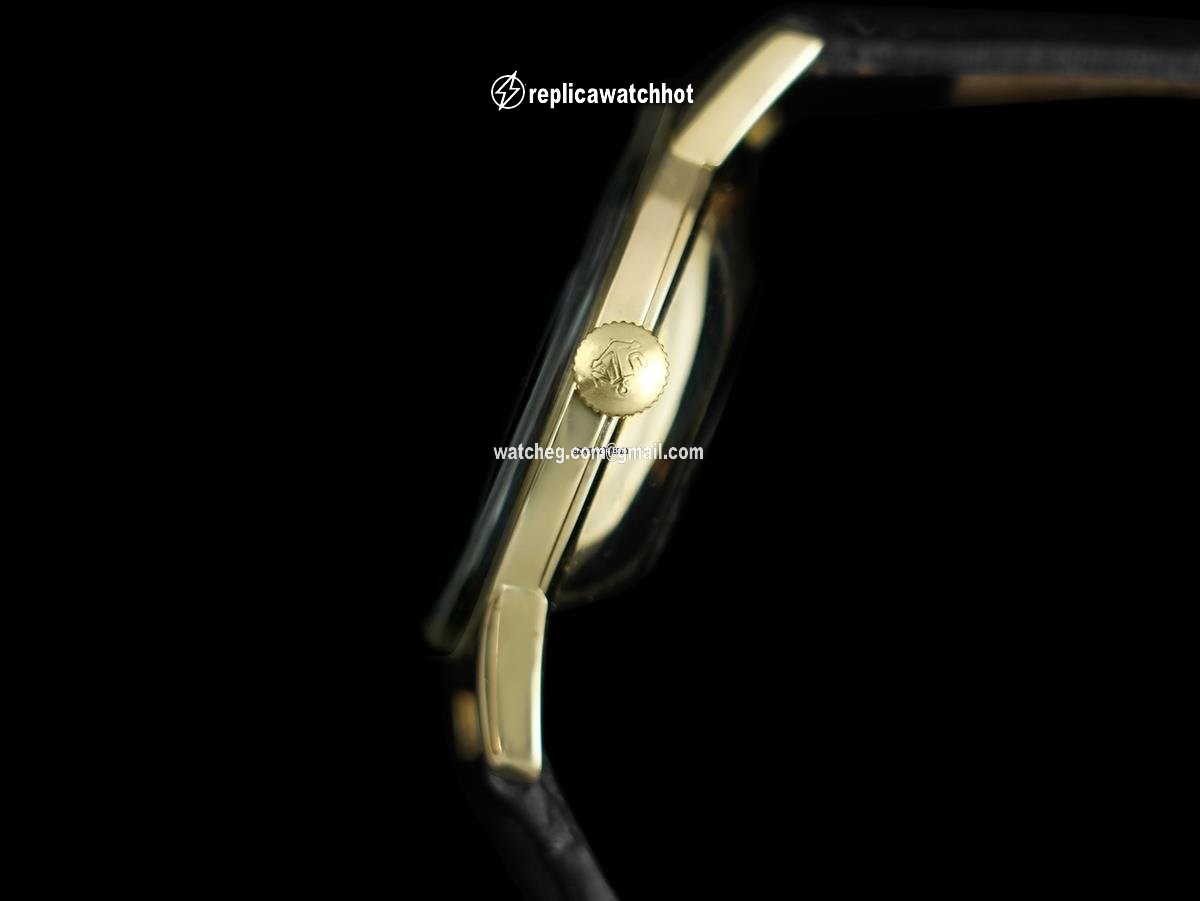 Ulysse Nardin Mens watch Unisex Yellow gold 7849 2