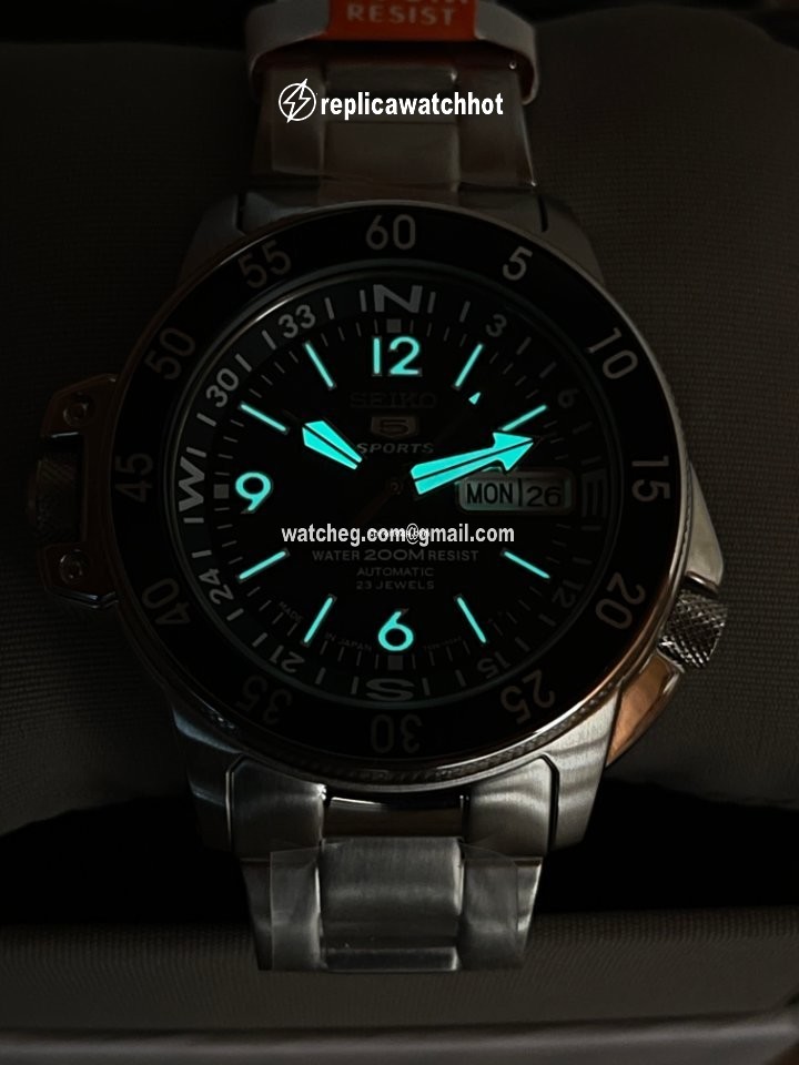 Seiko Mens watch Unisex Automatic Steel SKZ209J1 2