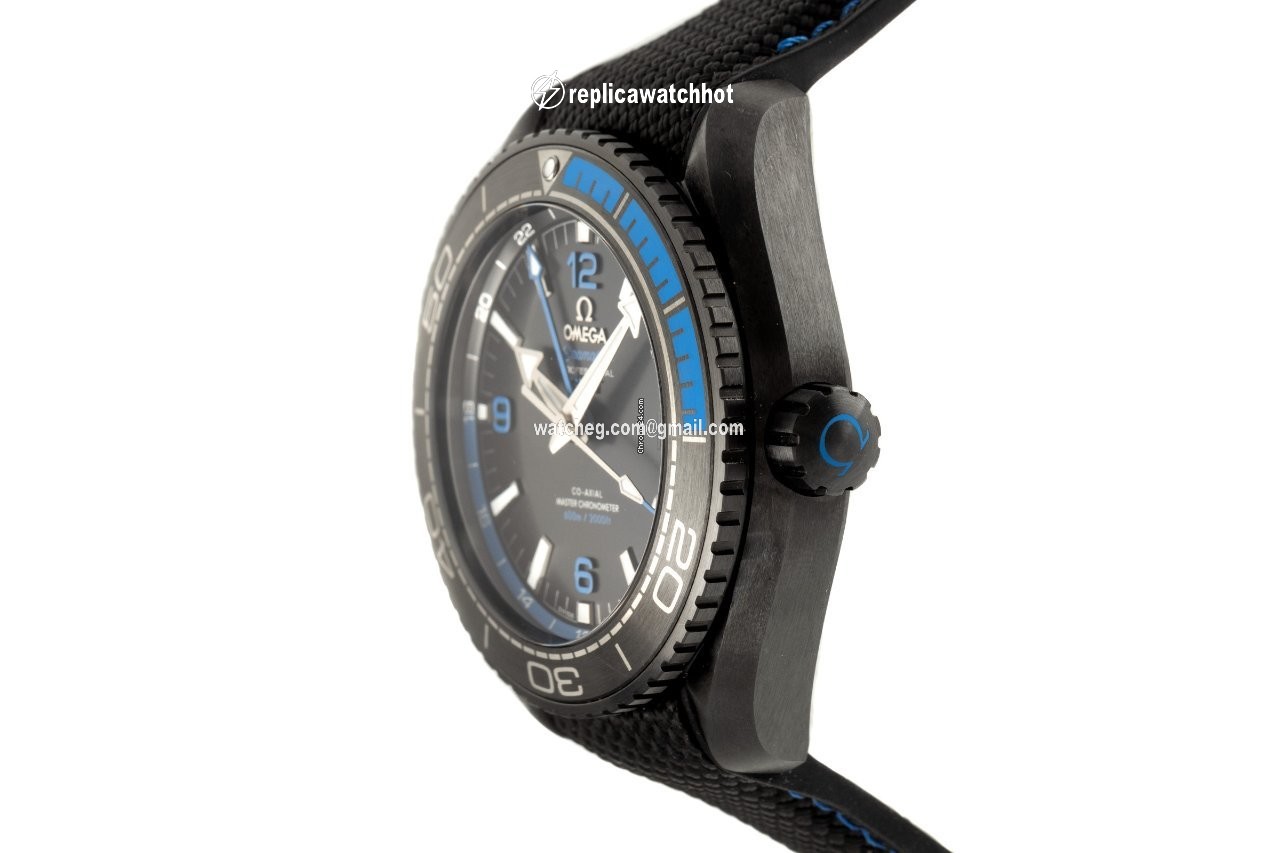 Omega Seamaster Planet Ocean Mens watch Unisex Automatic Ceramic 215.92.46.22.01.002 2
