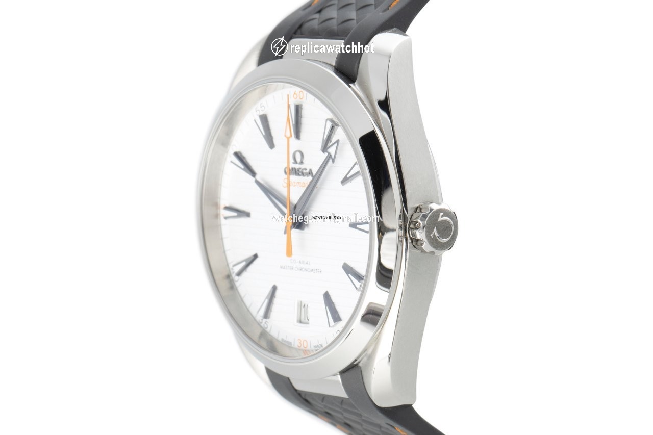 Omega Seamaster Aqua Terra Mens watch Unisex Automatic Steel 220.12.41.21.02.002 2