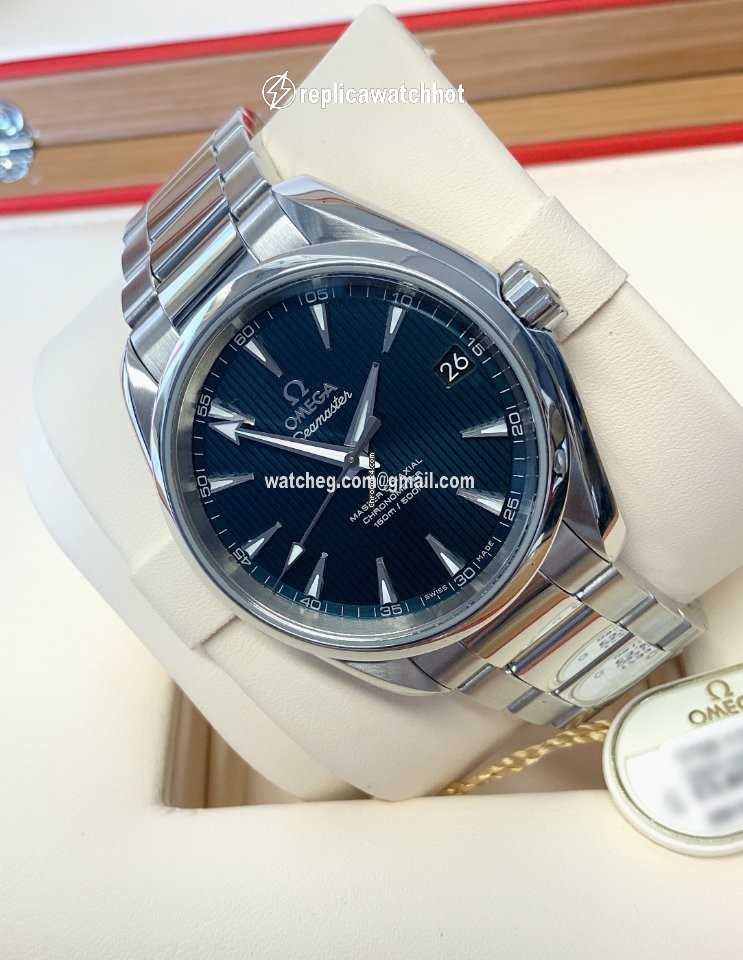 Omega Seamaster Aqua Terra Mens watch Unisex Automatic Steel 231.10.39.21.03.002 2