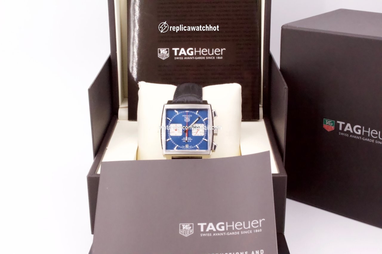 TAG Heuer Monaco Calibre 12 Mens watch Unisex Automatic Steel CAW2111-0 2