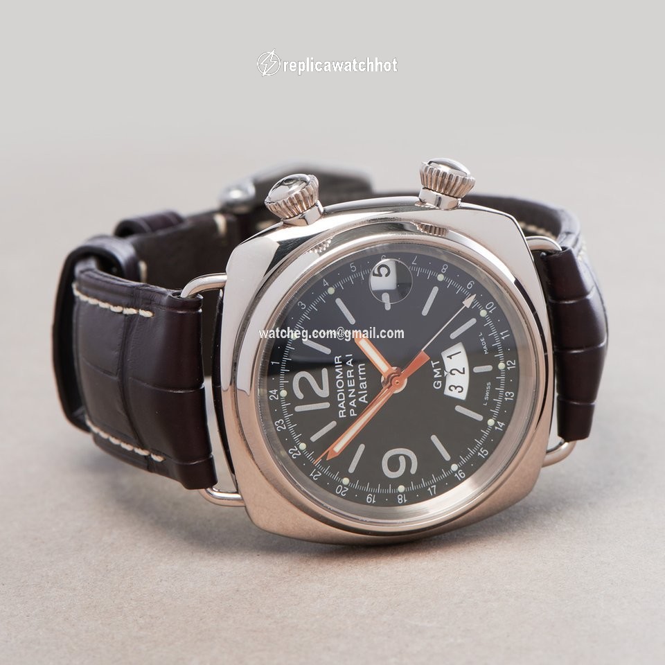 Panerai Mens watch Unisex Automatic White gold PAM00046 2