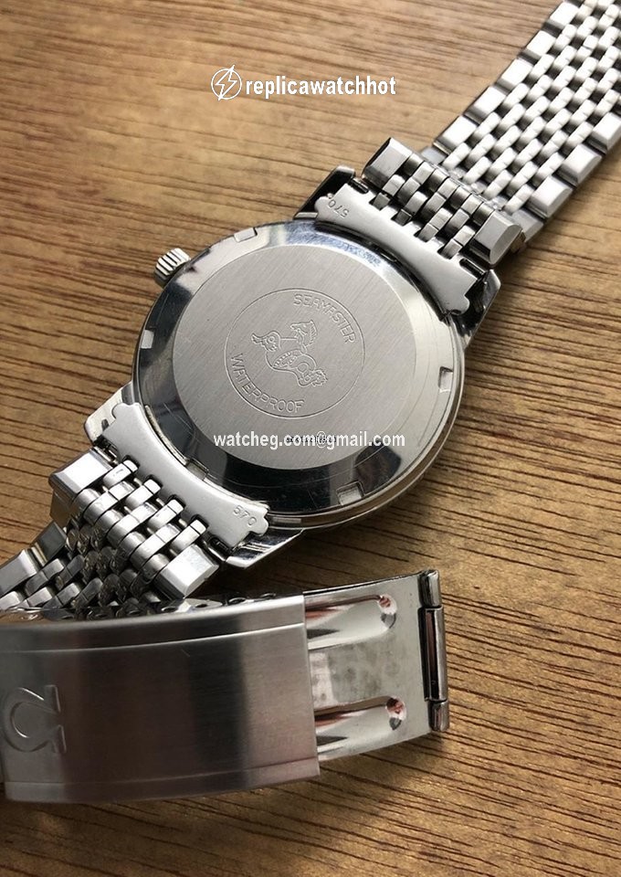 Omega Seamaster Mens watch Unisex Automatic Steel 166.037 2