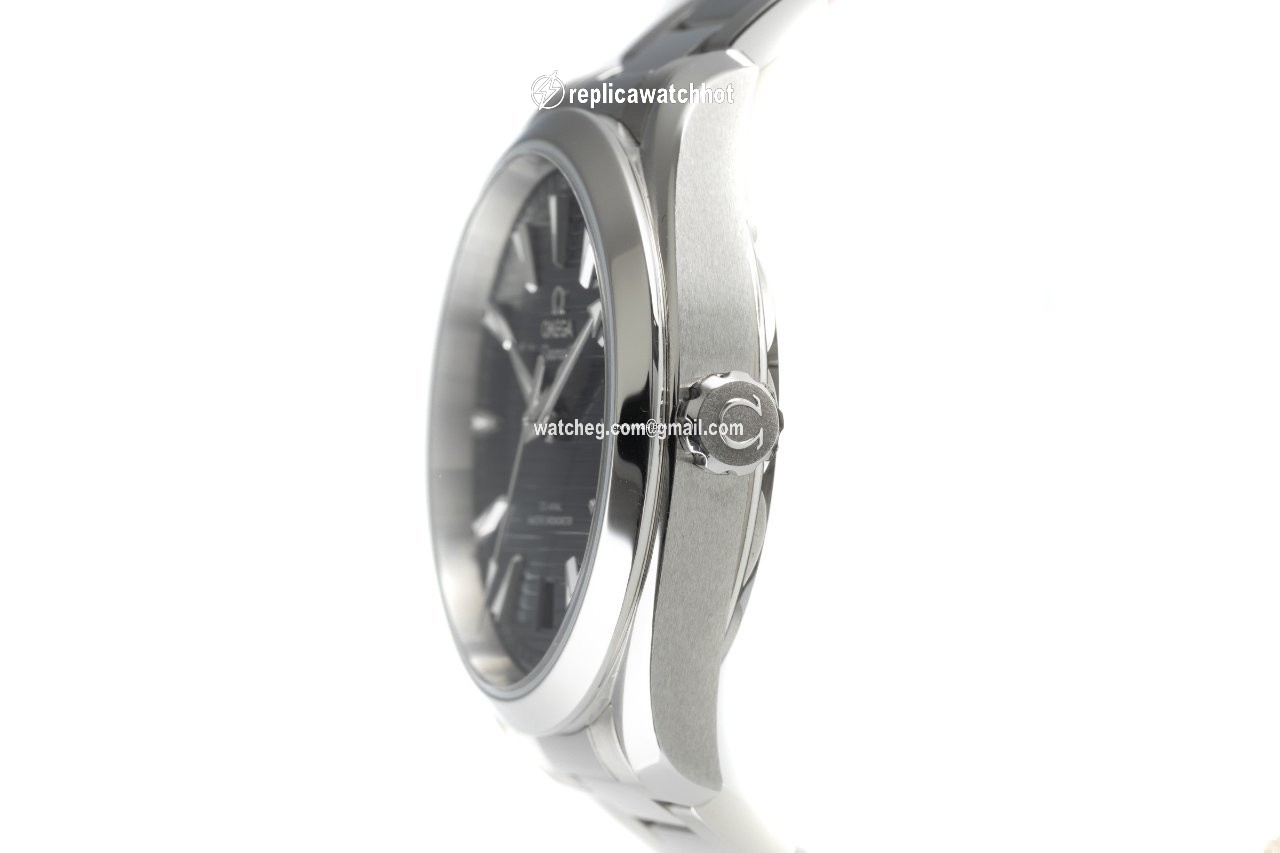 Omega Seamaster Aqua Terra Mens watch Unisex Automatic Steel 220.10.41.21.10.001 2