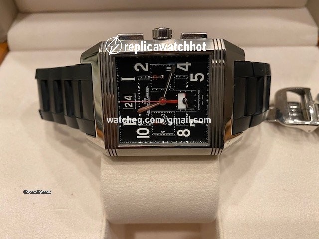 Jaeger-LeCoultre Reverso Squadra World Chronograph Mens watch Unisex Automatic Titanium Q702T670 2