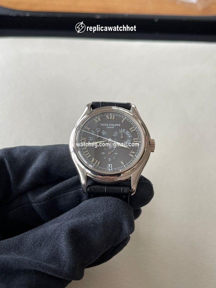 Patek Philippe Annual Calendar Mens watch Unisex Automatic White gold 5035G-031 2