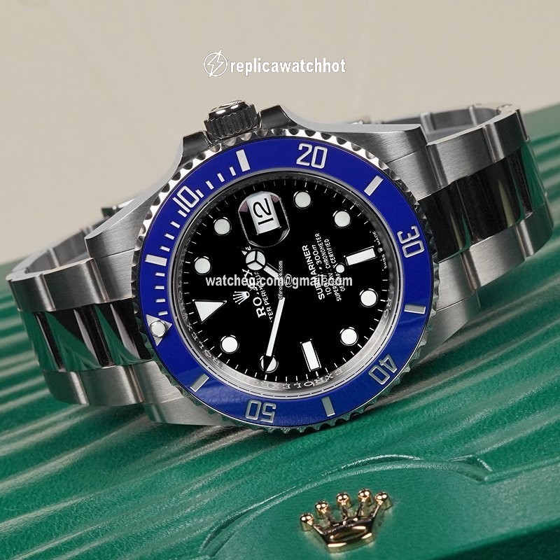 Rolex Submariner Date Mens watch Unisex White gold 126619LB 2