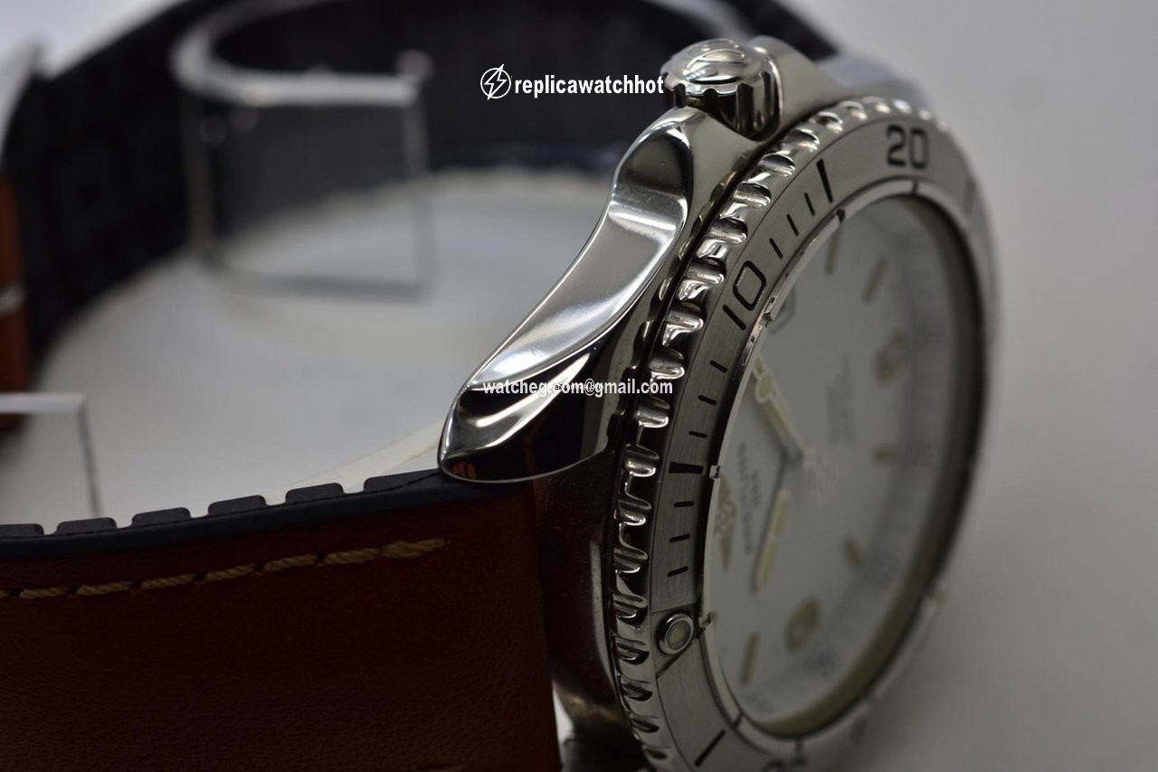 Breitling Quartz Steel A58605 2