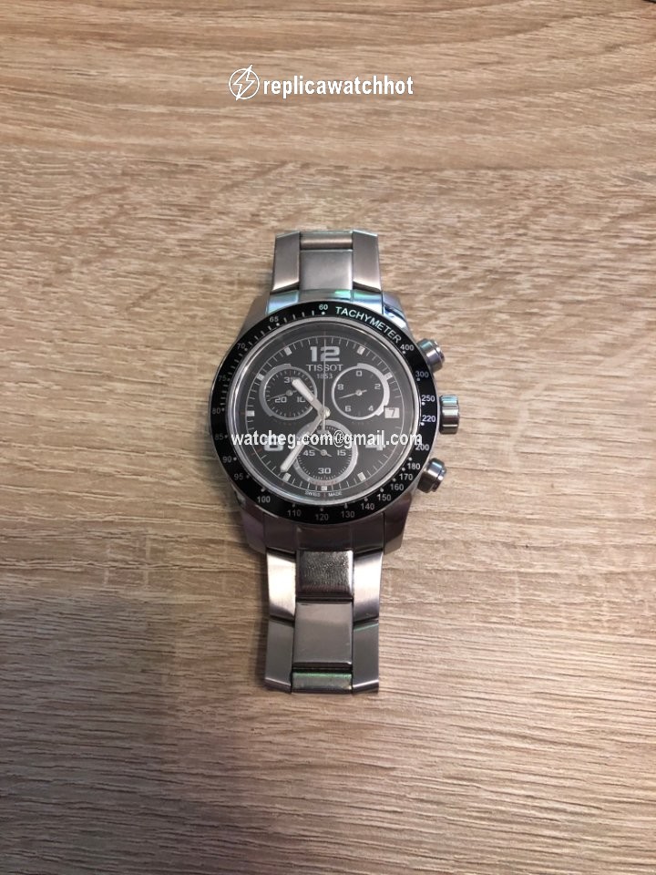 Tissot V8 Mens watch Unisex Quartz Steel T039.417.11.057.02 2