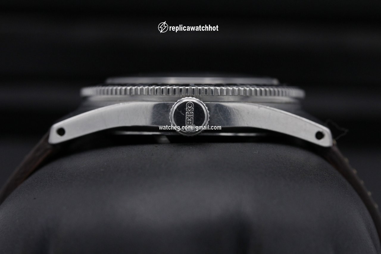 Seiko Steel 6217-8001 2