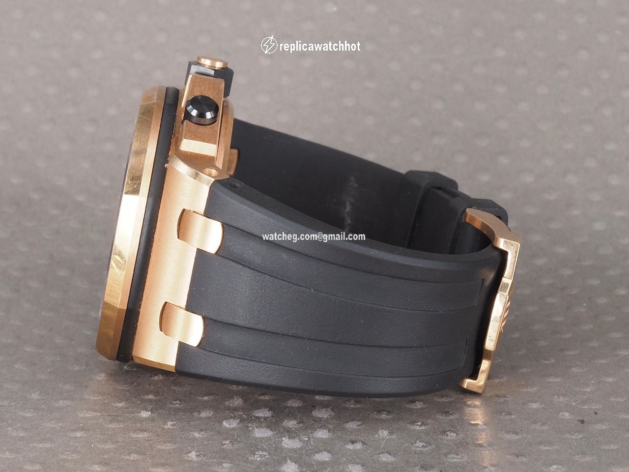 Audemars Piguet Royal Oak Offshore Chronograph Mens watch Unisex Automatic Rose gold 26470OR.OO.A099CR.01 2