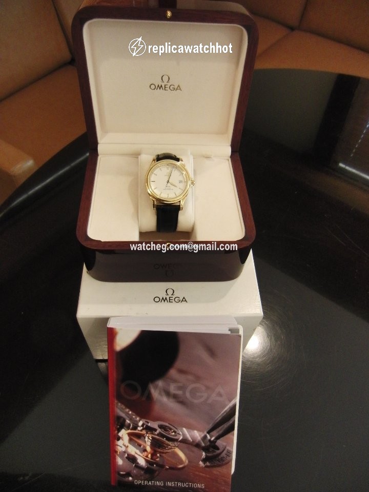 Omega De Ville Co-Axial Mens watch Unisex Automatic Yellow gold 4631.31.31 2