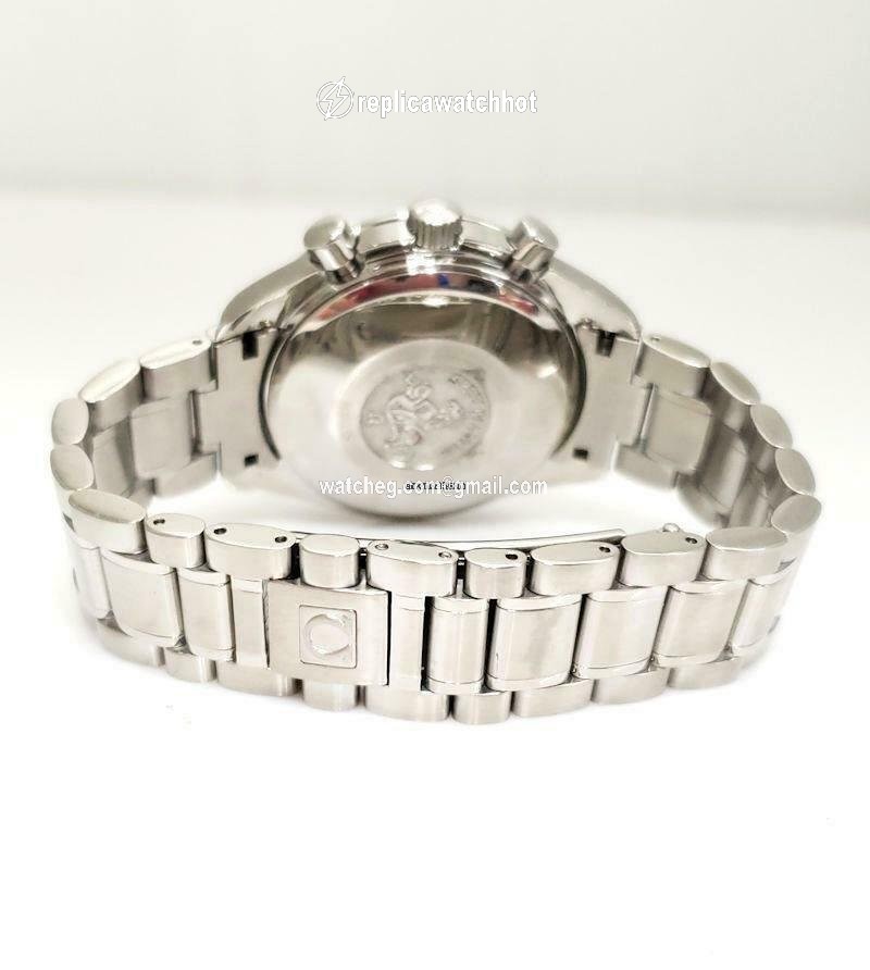 Omega Speedmaster Automatic MK 40 2