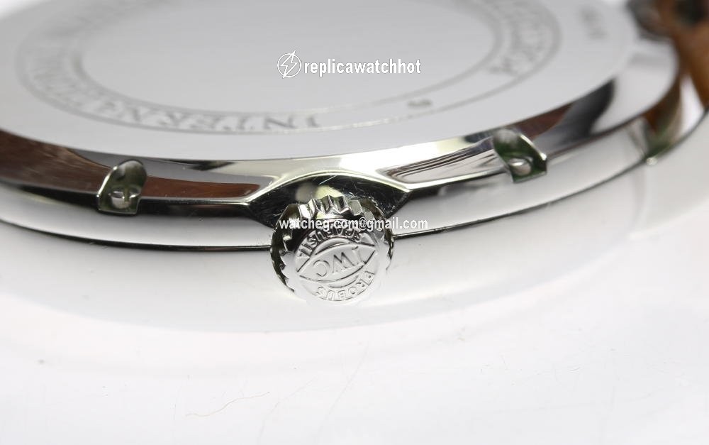 IWC Mens watch Unisex Automatic Steel IW356404 2