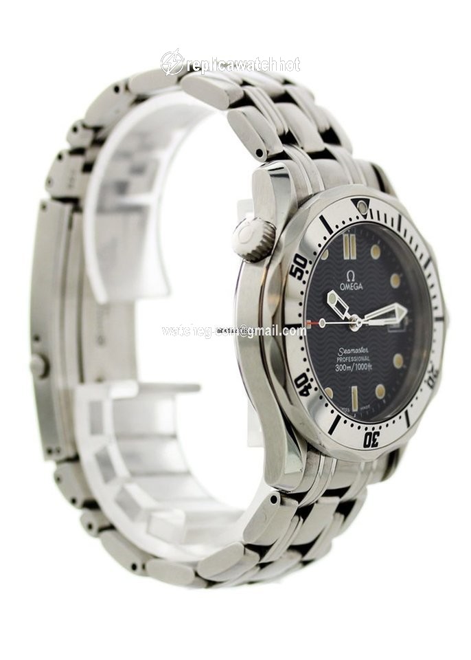 Omega Seamaster Diver 300 M Mens watch Unisex Quartz Steel 2562.80.00 2
