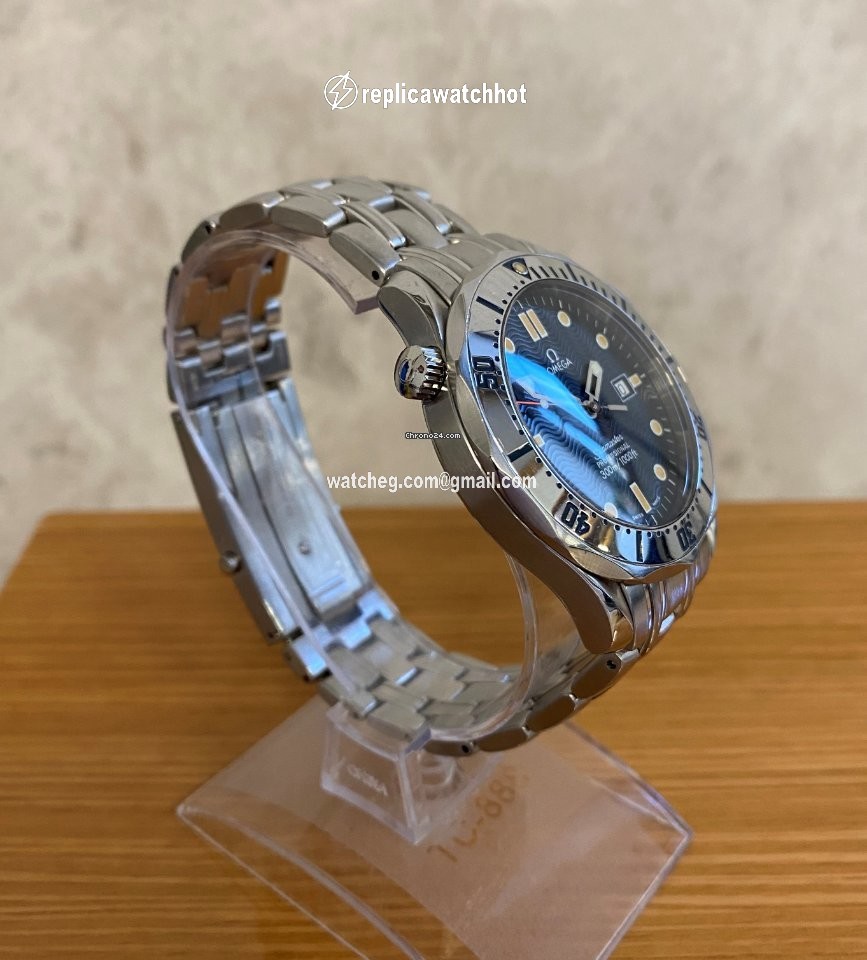 Omega Seamaster Diver 300 M Mens watch Unisex Quartz Steel 2542.80.00 2