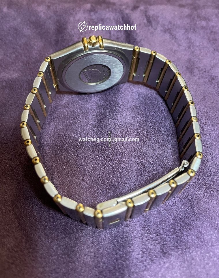 Omega Constellation Day-Date Mens watch Unisex Quartz Gold Steel 3961070 2