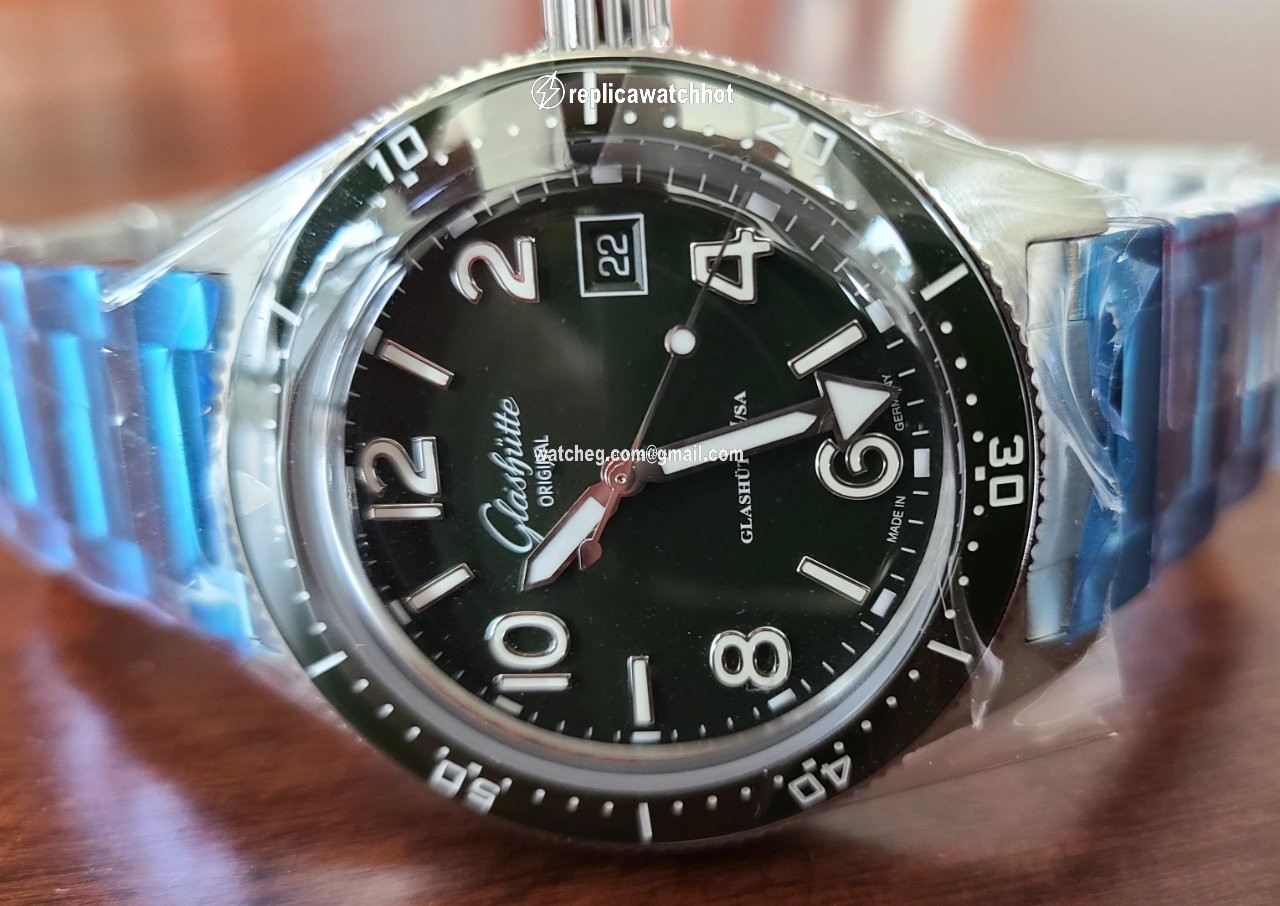 Glashtte Original Mens watch Unisex Automatic Steel 1-39-11-13-83-70 2