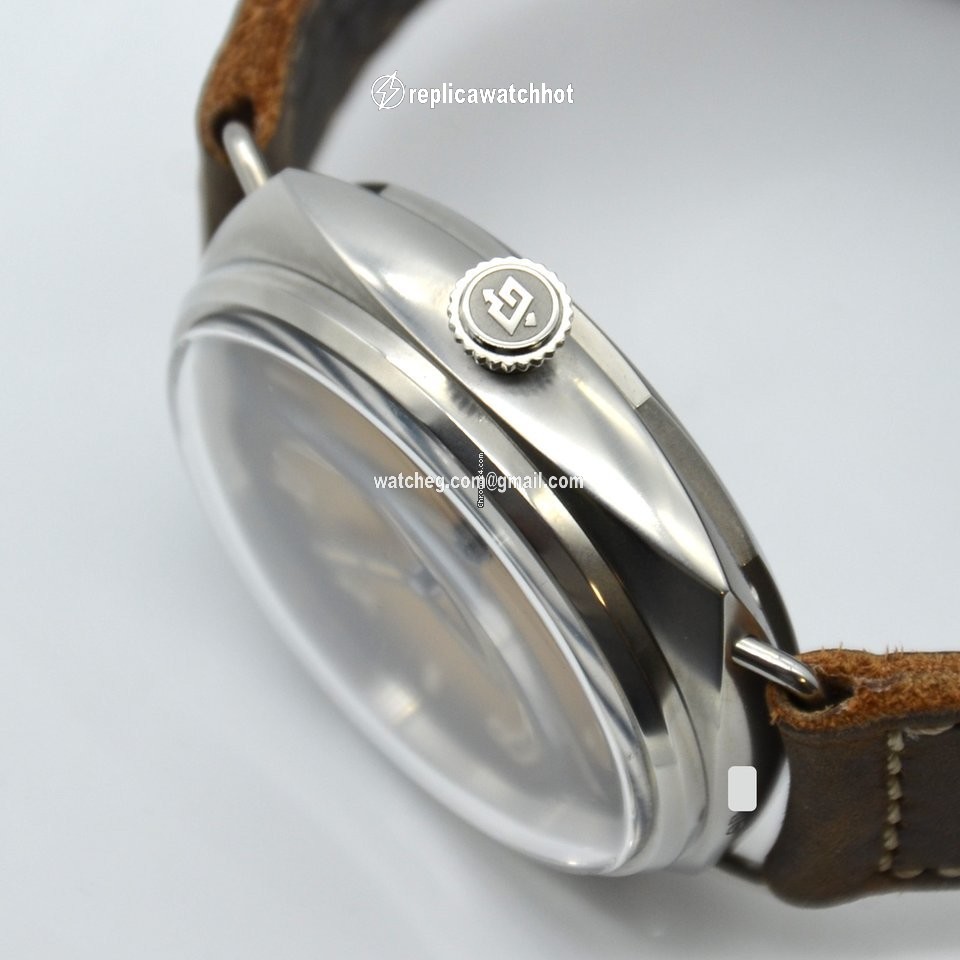 Panerai Mens watch Unisex Manual winding Steel PAM 00931 2