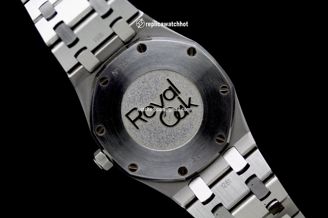 Audemars Piguet Royal Oak Lady Quartz Steel 67651ST 2