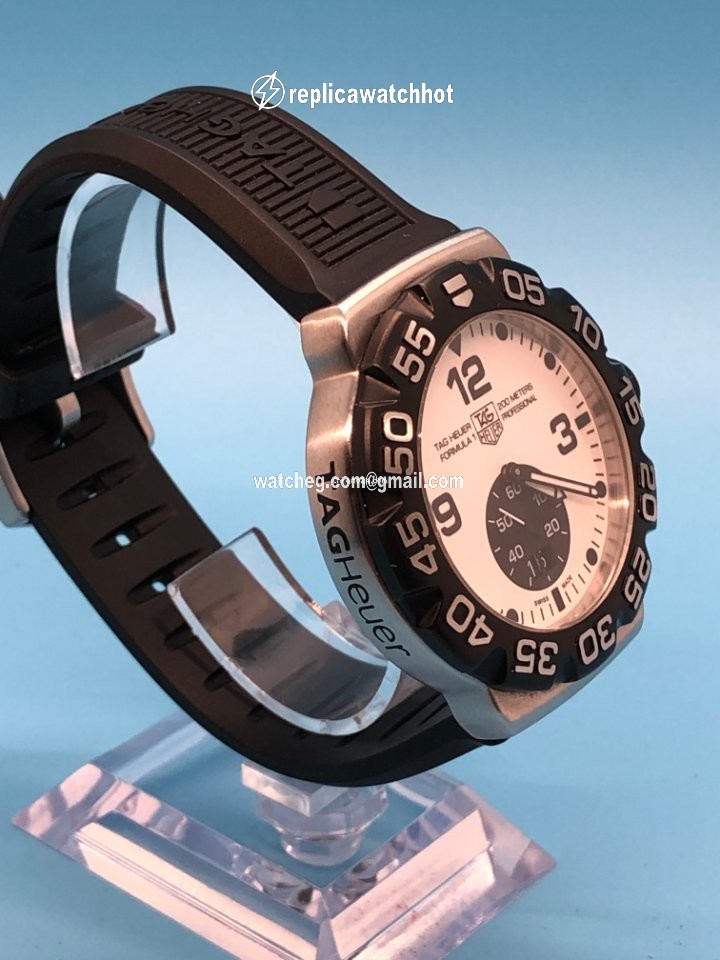 TAG Heuer Formula 1 Quartz Mens watch Unisex Quartz Steel WAH1011 2