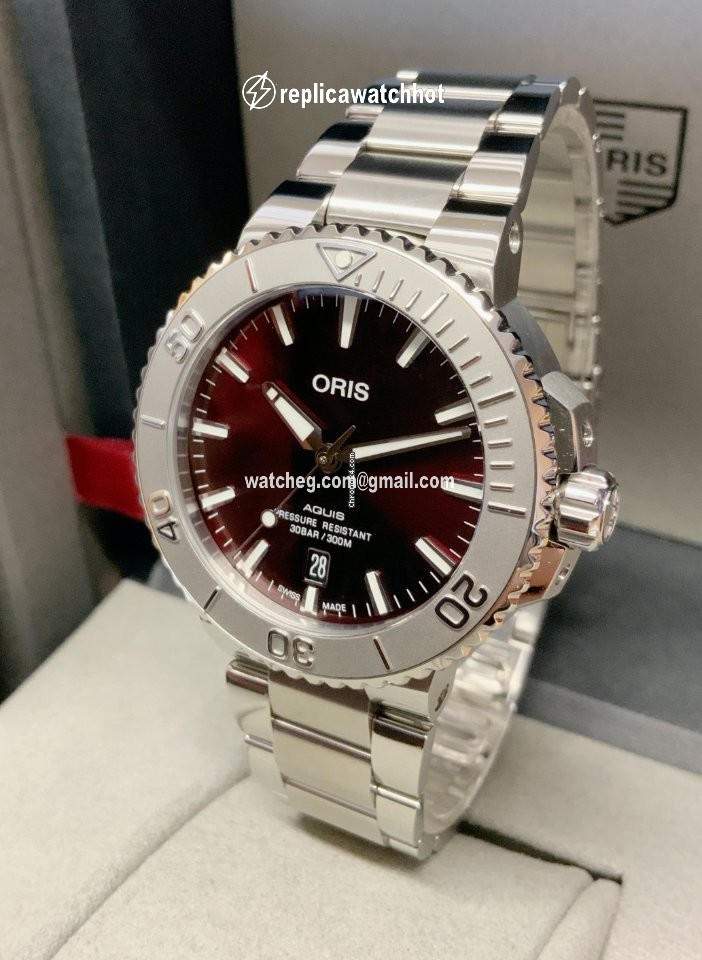 Oris Aquis Date Mens watch Unisex Automatic Steel 01 733 7766 4158-07 8 22 05PEB 2