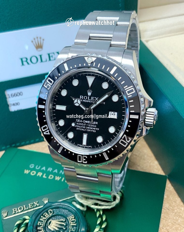 Rolex Sea-Dweller 4000 Mens watch Unisex Steel Automatic 116600 2