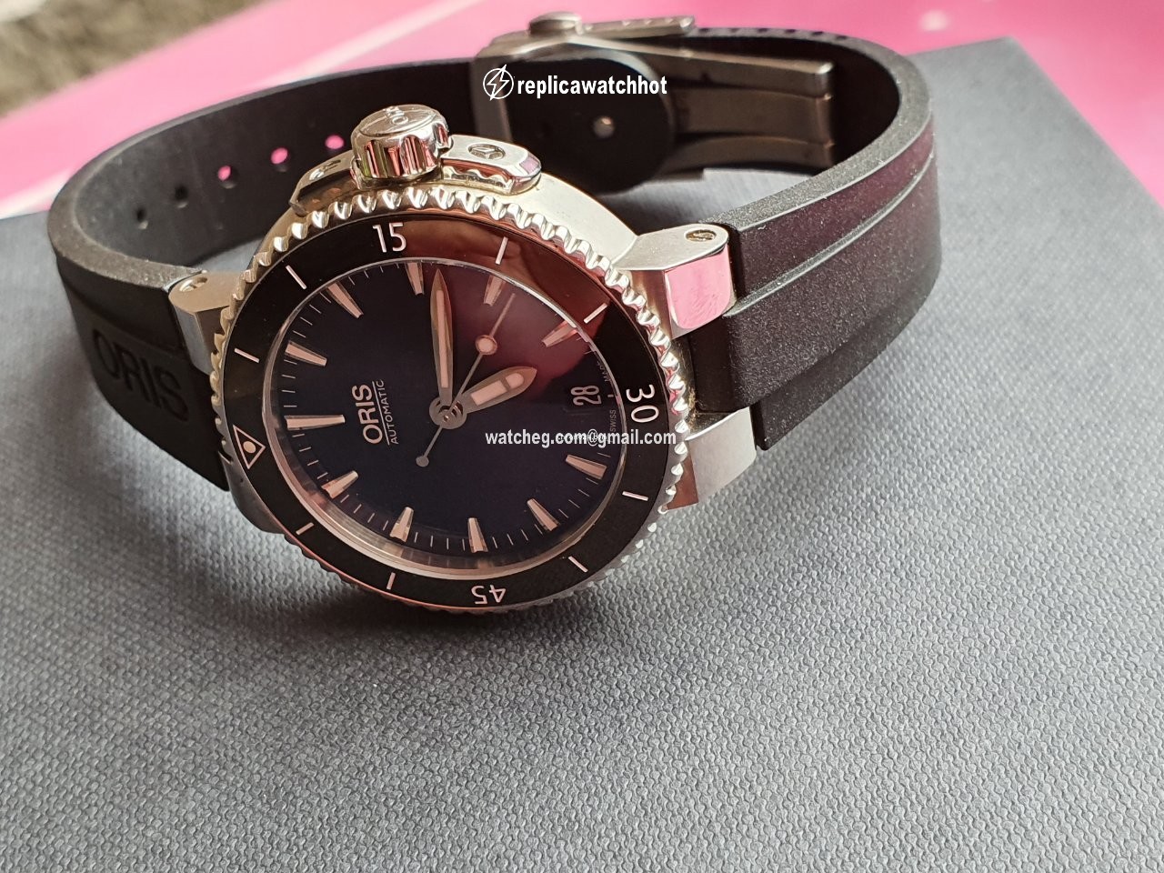 Oris Aquis Date Womens watch Automatic Steel 01 733 7652 4135-07 4 18 34 2