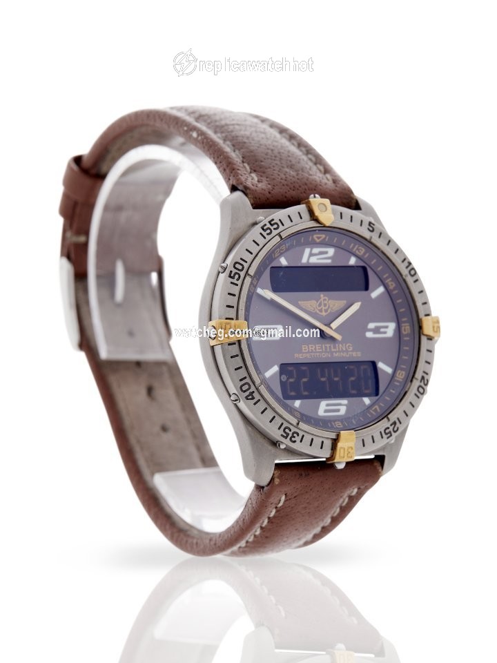 Breitling Aerospace Mens watch Unisex Quartz Titanium F65062 2