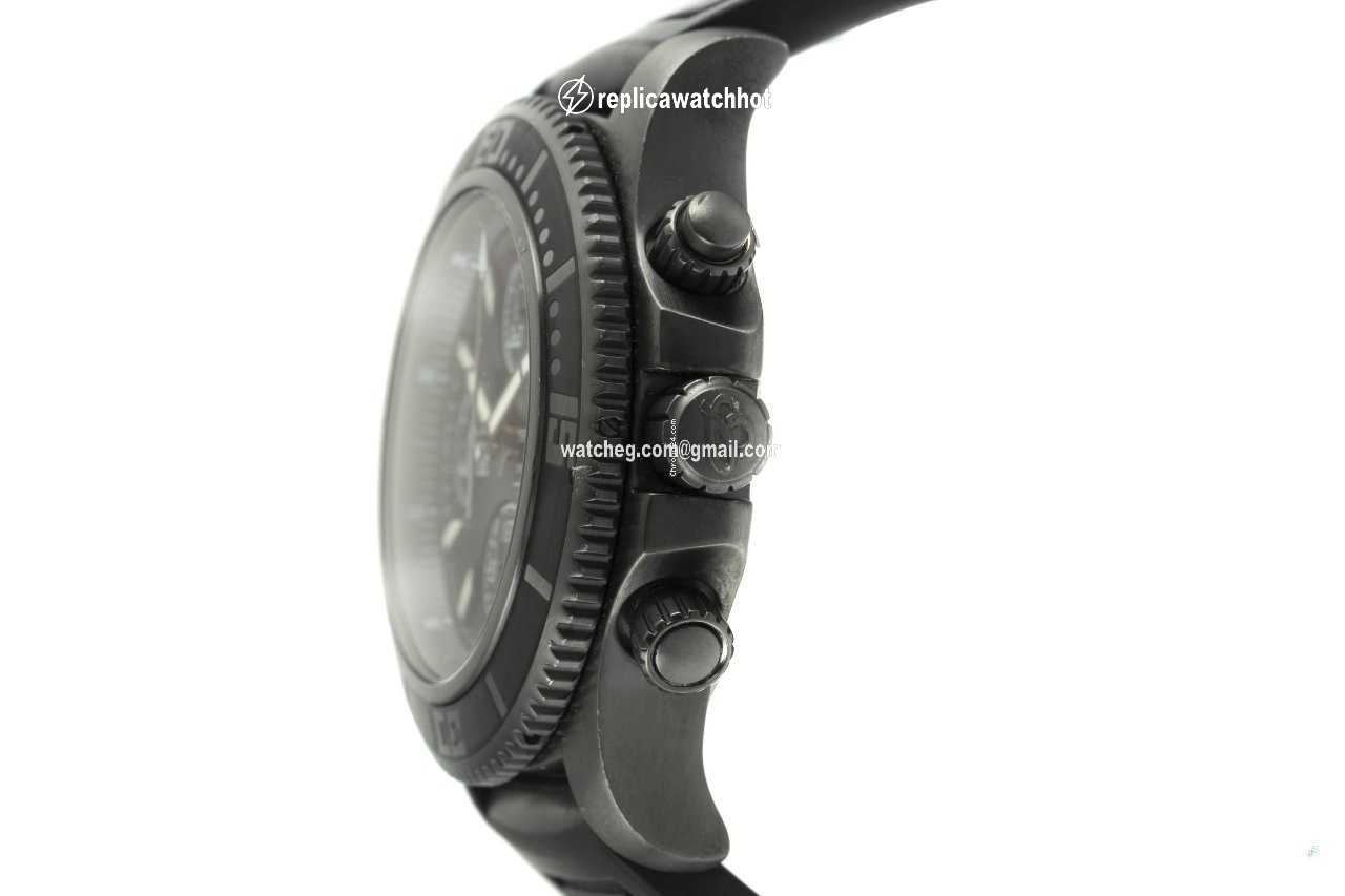 Breitling Superocean Chronograph II Mens watch Unisex Automatic Steel M13341 2
