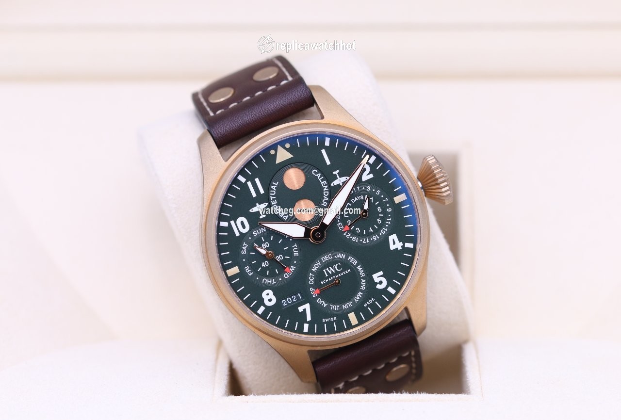 IWC Big Pilot Mens watch Unisex Automatic Bronze IW503601 2