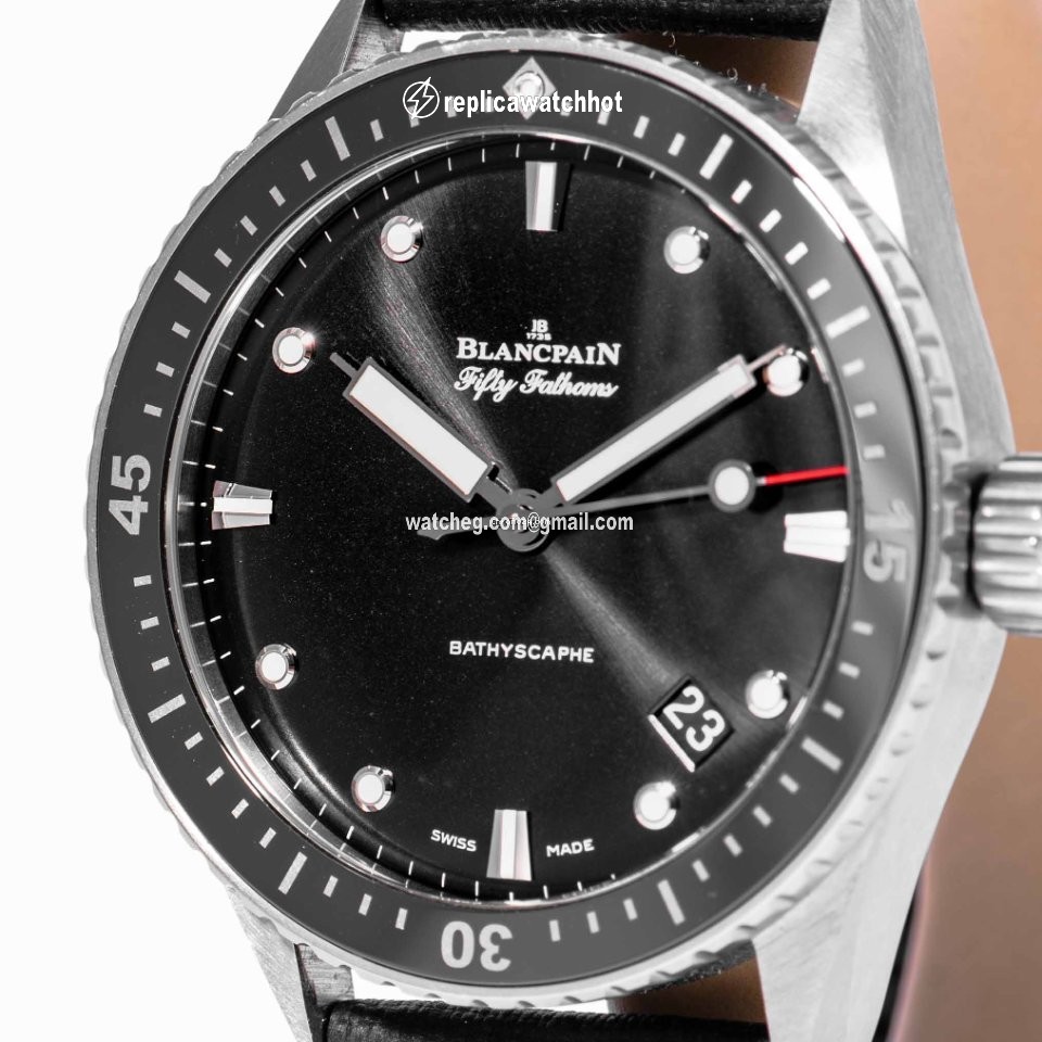 Blancpain Fifty Fathoms Bathyscaphe Mens watch Unisex Automatic Titanium 5000-1230-B52A 2