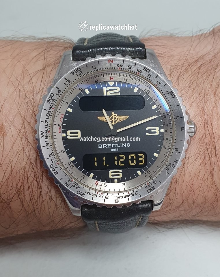 Breitling Chronospace Mens watch Unisex Quartz Steel A56011 2