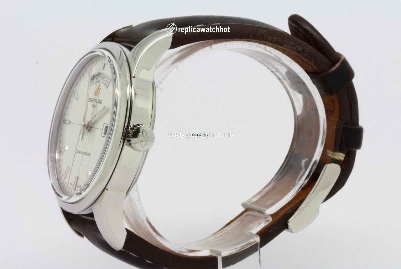 Breitling Transocean Day & Date Mens watch Unisex Automatic Steel A4531012 G751 2
