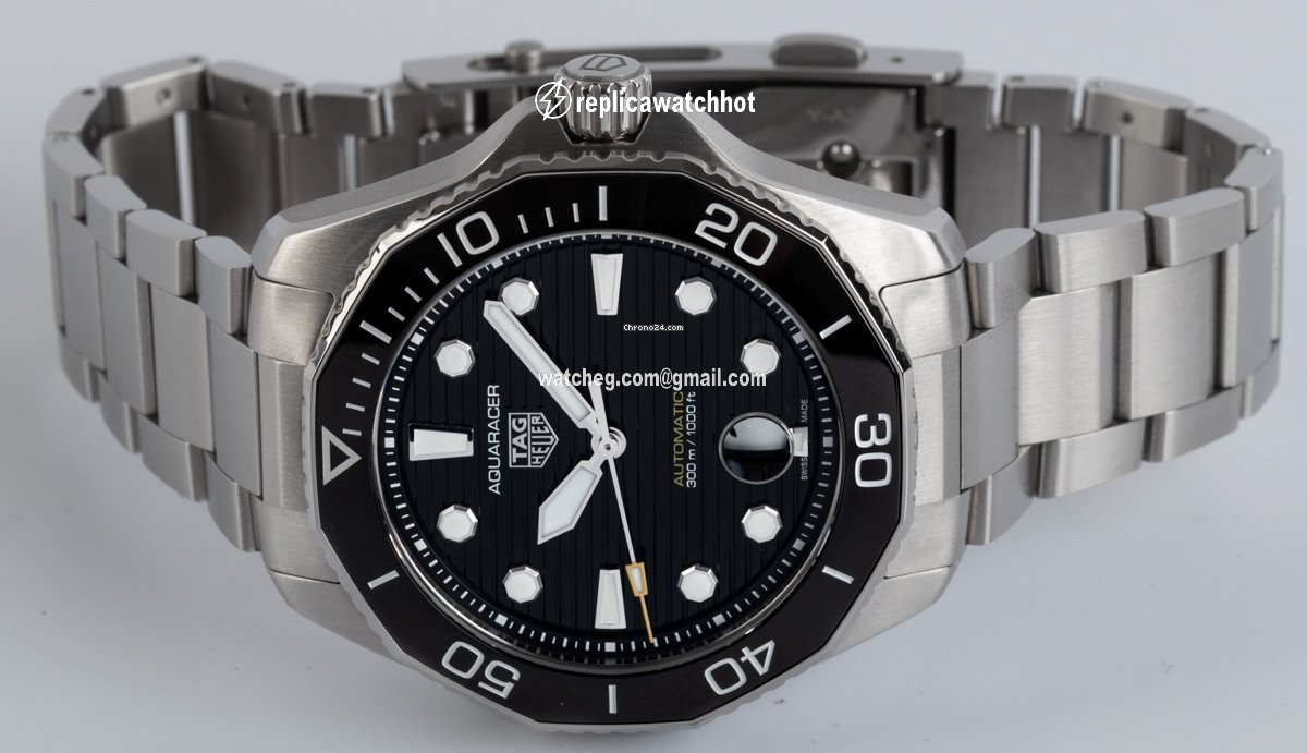 TAG Heuer Aquaracer 300M Mens watch Unisex Automatic Steel WBP201A.BA0632 2
